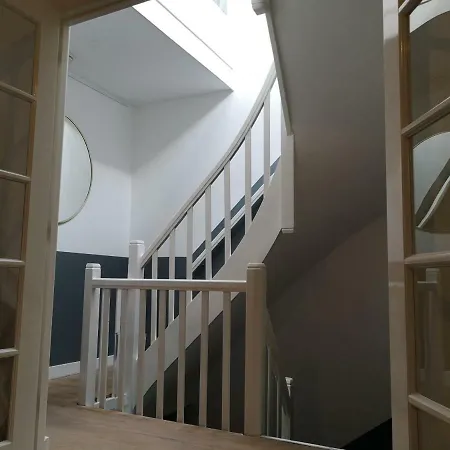 Spacious Vondelpark Appartement
